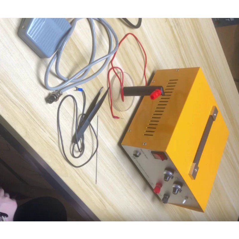 Laser Soldering Machine Handheld - Máquina de solda por pontos 100A,